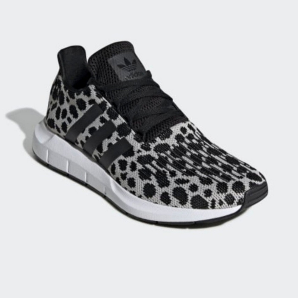 Adidas Swift Run Shoes